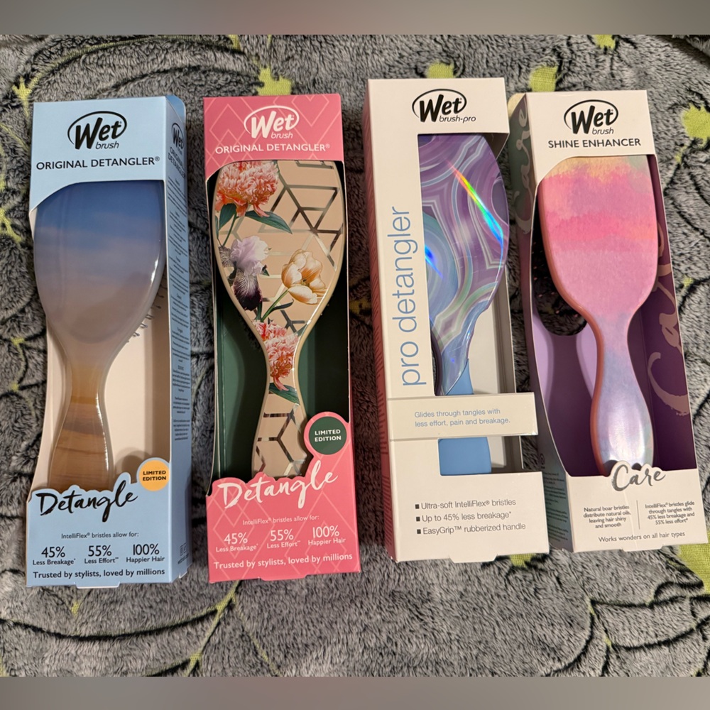 Wet Brushes